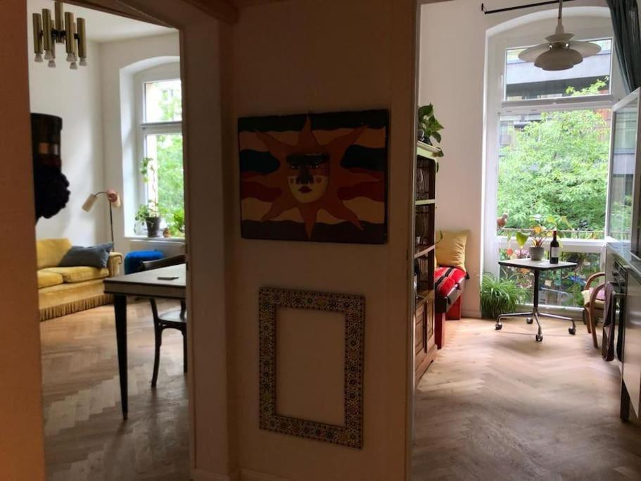 Appartamento Berliner Altbaubauwohnung In Mitte Berlino